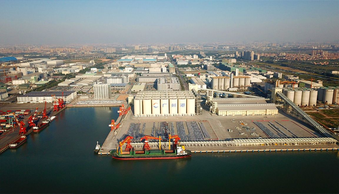 新沙11、12号粮食码头筒仓