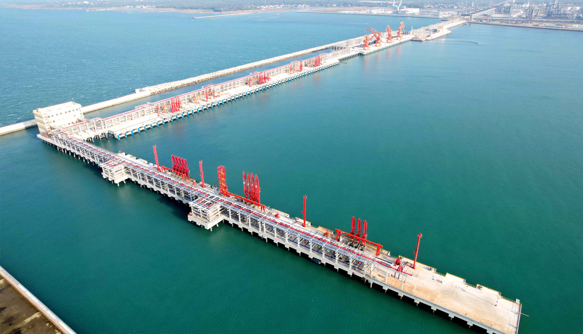 海南炼化100万吨/年乙烯项目配套码头工程