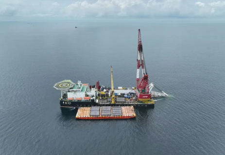 邓磊调研马来西亚砂拉越沙马拉组天然气管道EPCIC项目 